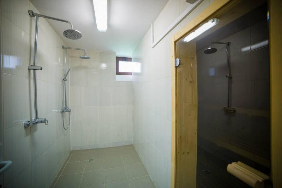 Hotel Gclub Бряза Экстерьер фото
